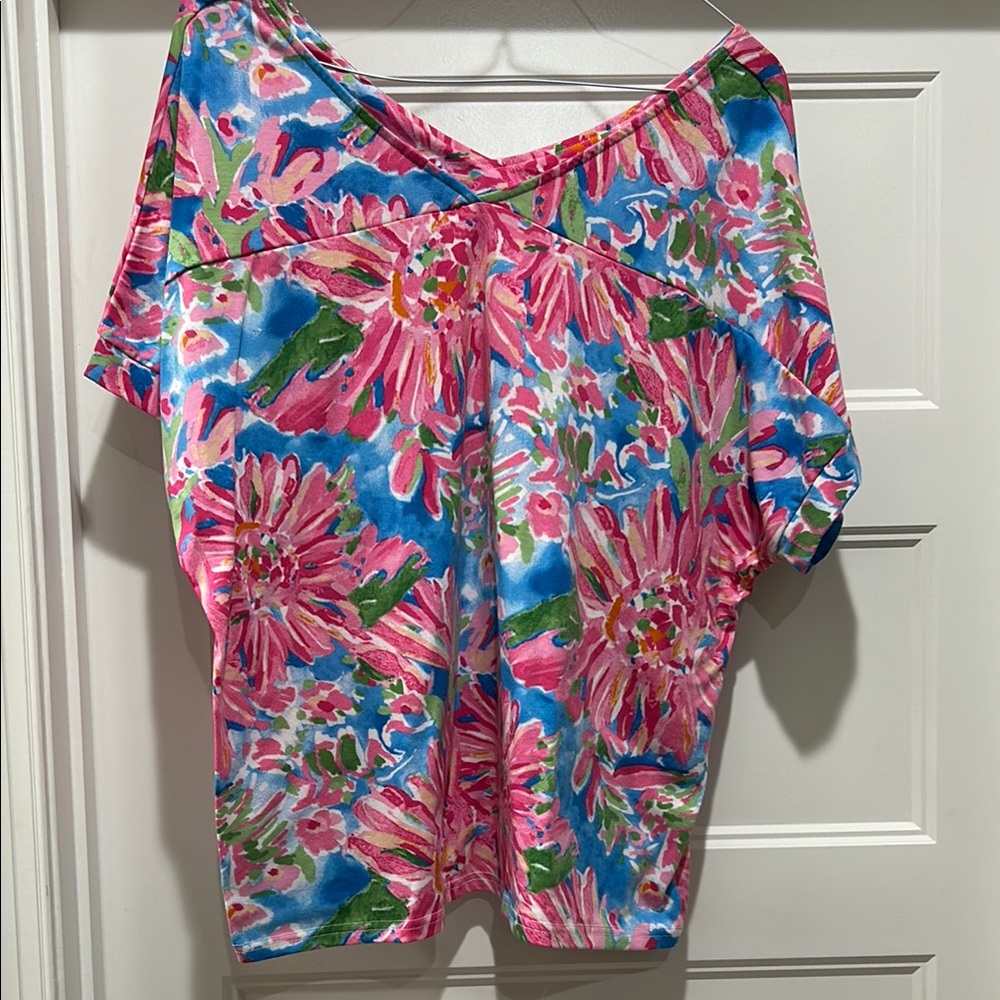 Floral V-Neck Women's Top - Pink and Blue